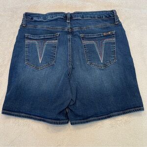 Seven7 Women’s Denim Jean Shorts Sz 10 Blue Stretch 5-Pocket
